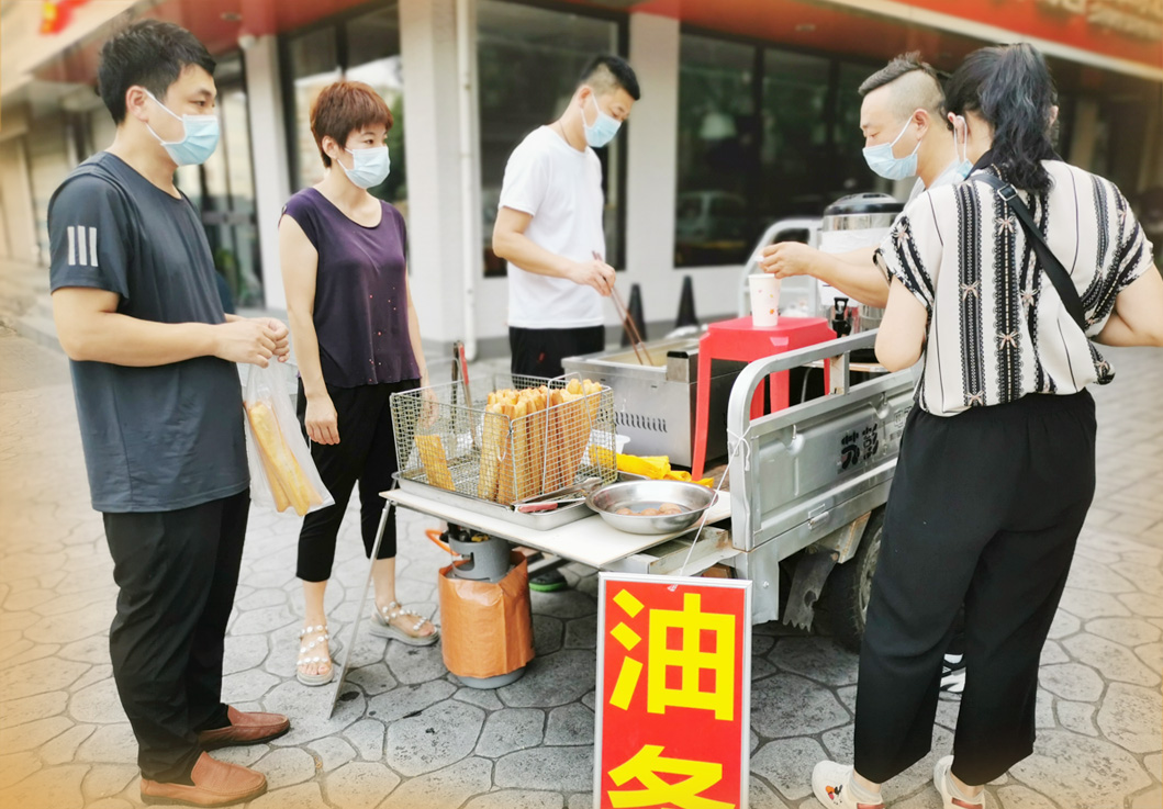 济南街头有家特殊早餐摊