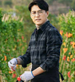 鲁剧《温暖的味道》开播,靳东化身宝藏书记