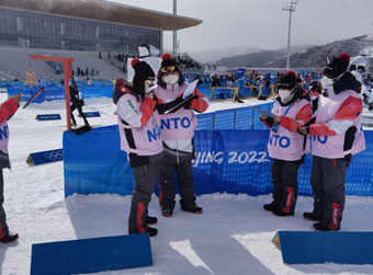 暴露了,这位学校后厨竟是冬奥裁判