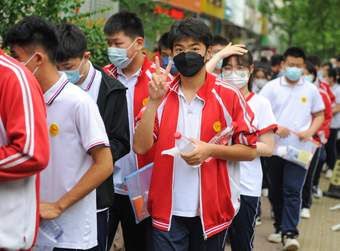 济南高中特色招生扩大“朋友圈”新增人文社科和空乘班