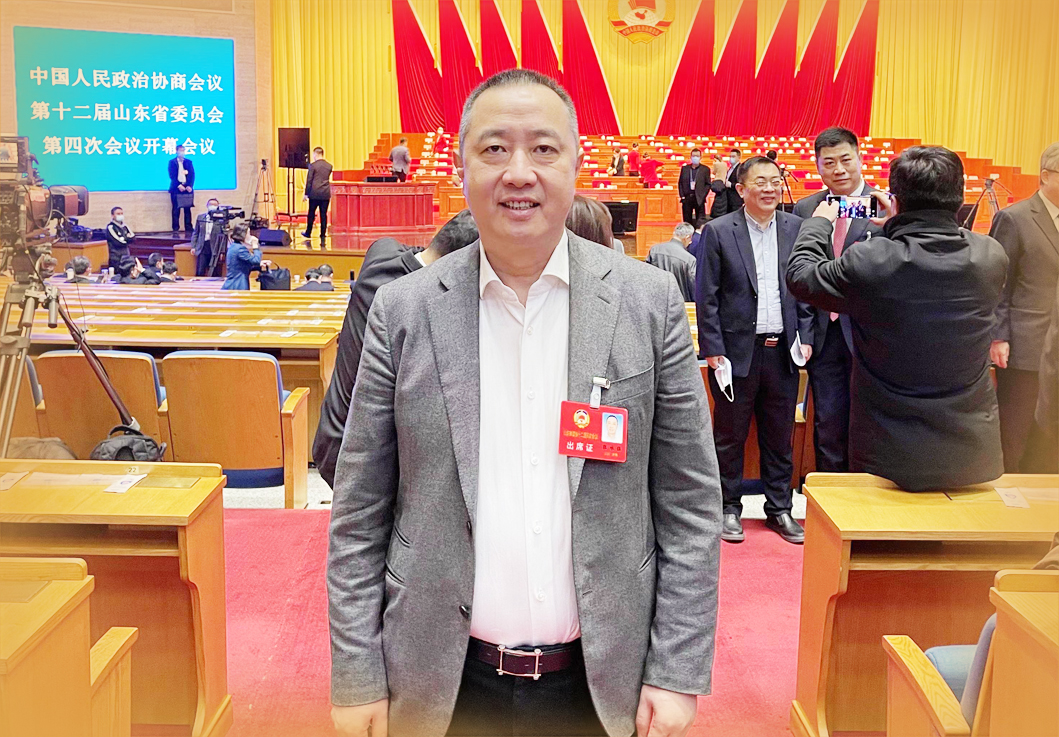 省政协委员张咏强谈工业互联网平台:促进“智能+”融合应用,引燃高质量发展