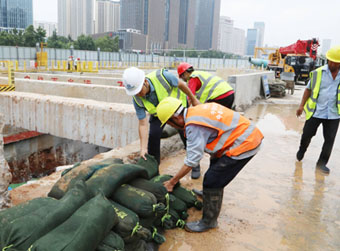 李干杰调度指挥防台风工作 全力维护人民群众生命安全