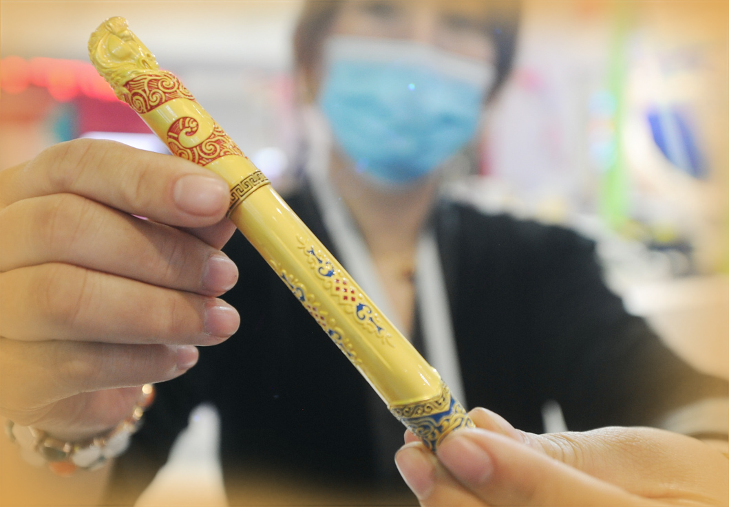 群英荟萃 多彩民俗风情吸睛