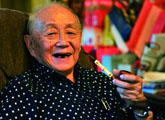 92岁黄永玉描述《八年》痛史