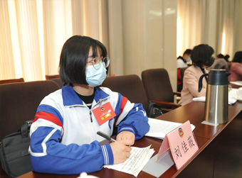 青年师生代表首次列席济南政协会议