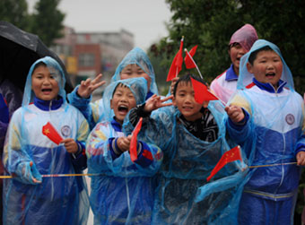 “雨”你同行,遇见彩虹
