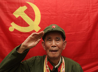 一张军属证,党恩永相传