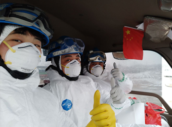 他们,竭力撑出一片“蓝天”